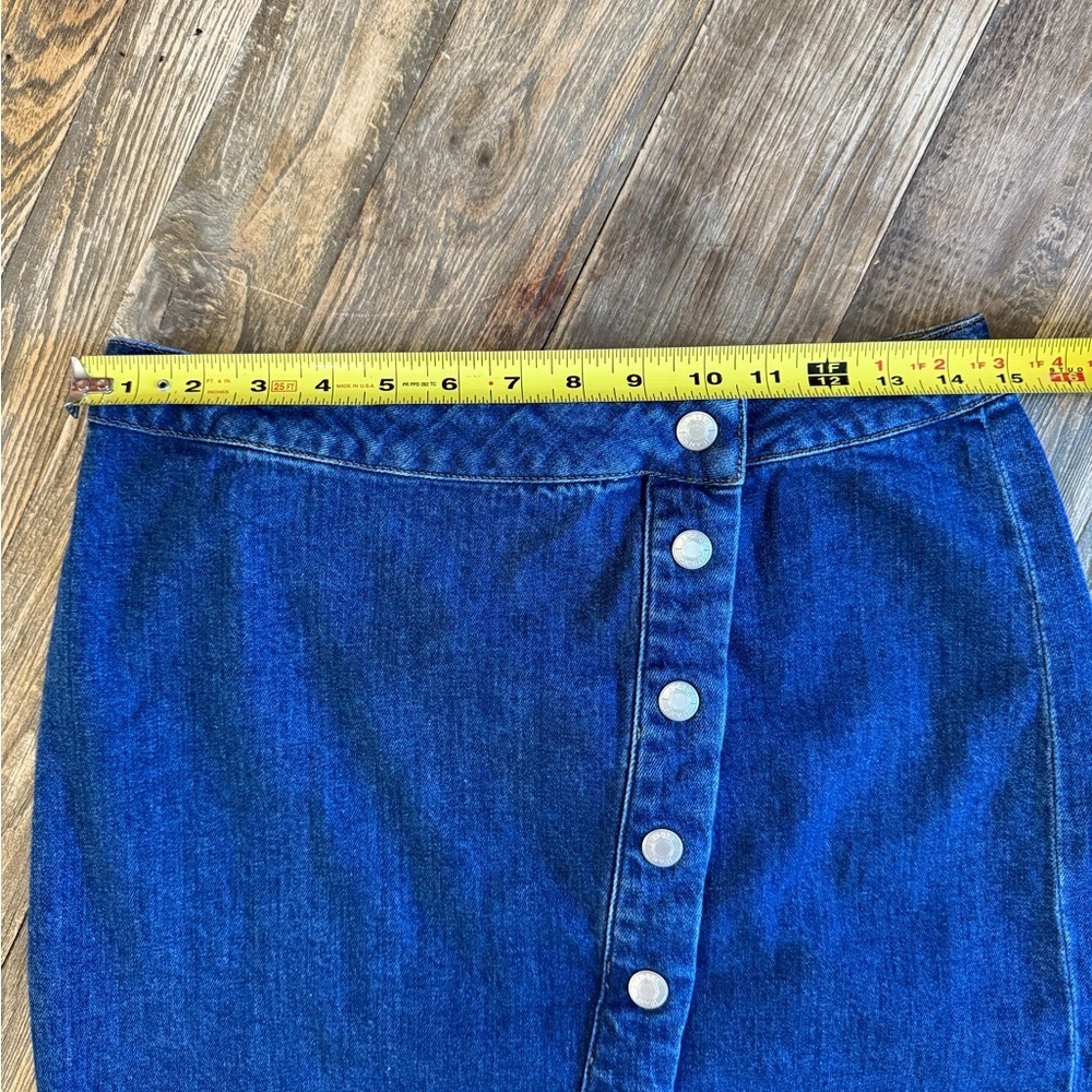 J Crew Denim Front Snap Skirt|J Crew Denim Skirt| J Crew Denim - Picture 8 of 9